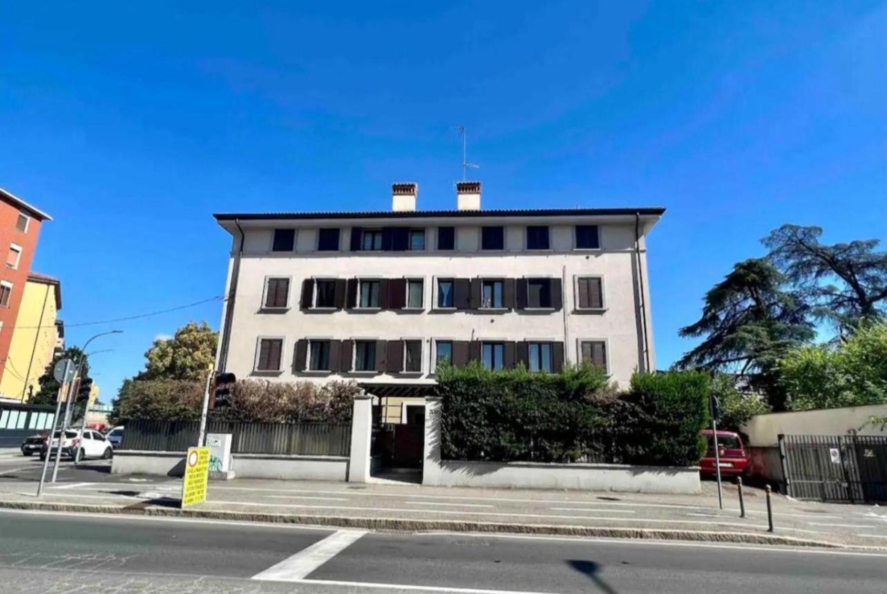 Ferrarese209 Apartman Bologna Kültér fotó