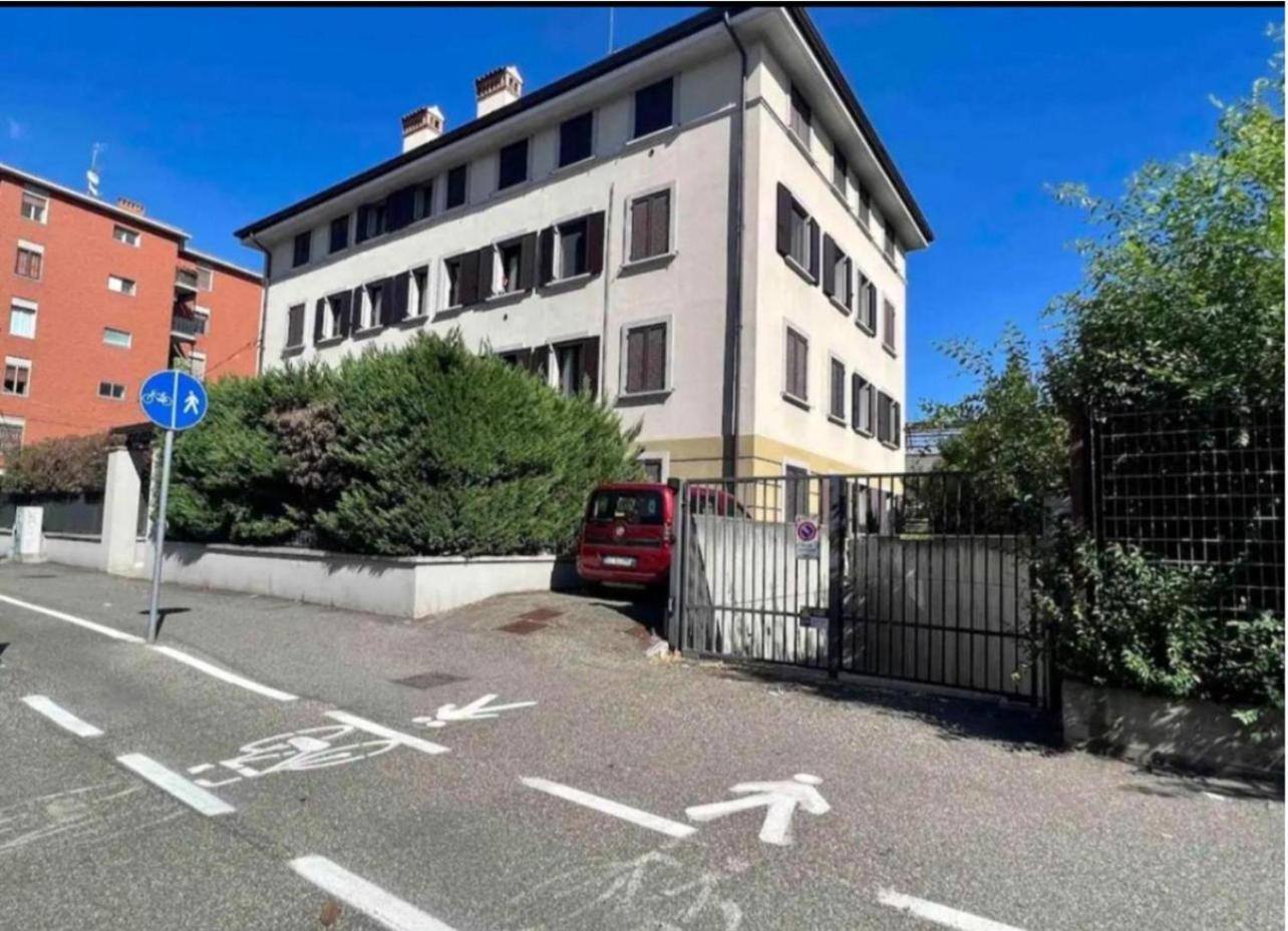 Ferrarese209 Apartman Bologna Kültér fotó